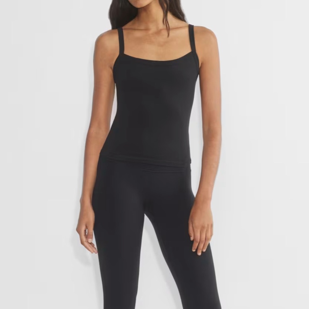 Aritzia Golden Butter Tumbler Tank Size M